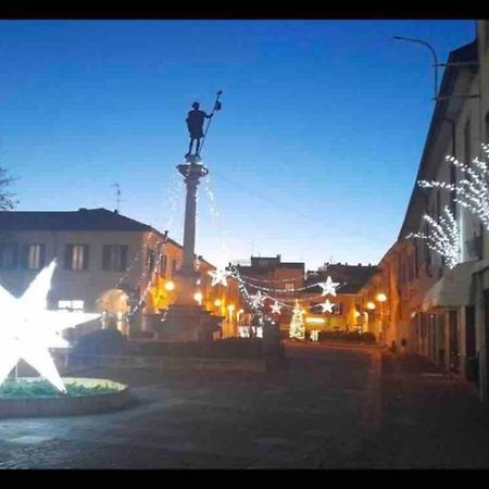 Rocks Appartamenti I Portici Nel Centro Storico! Melzo Eksteriør billede